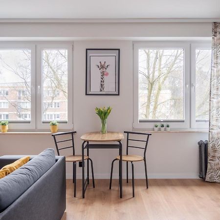 Mgm Home Wawer Miedzylesie Centrum Zdrowia Dziecka Varsovie Extérieur photo