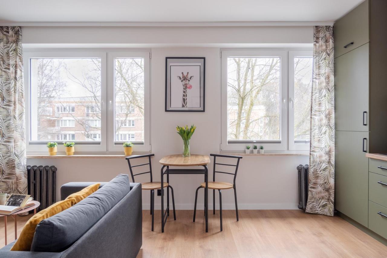 Mgm Home Wawer Miedzylesie Centrum Zdrowia Dziecka Varsovie Extérieur photo